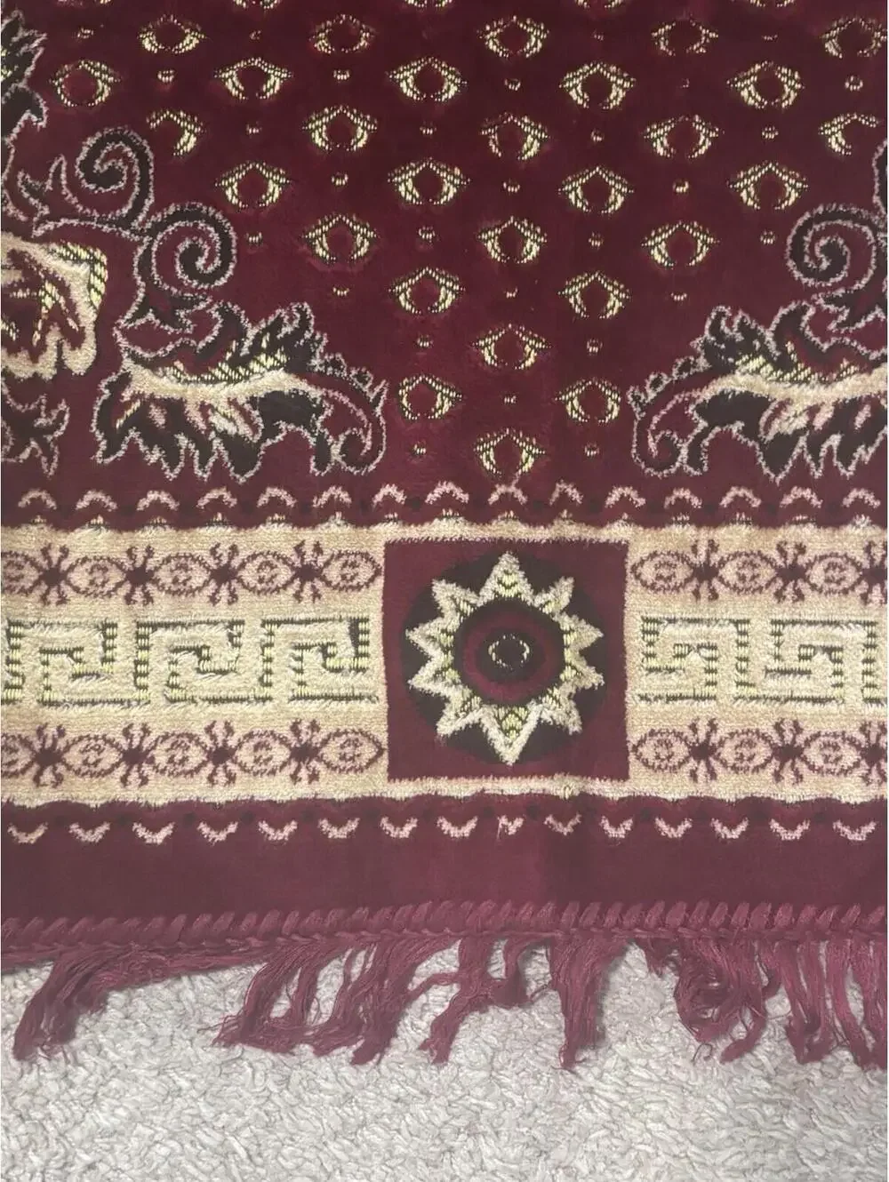 Isik Kadife Turkish Rug Velvet Carpet 4.5’x 2.5’ Beautiful EUC Rare Find